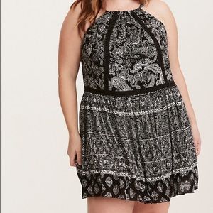 Torrid dress, Black & white, plus size